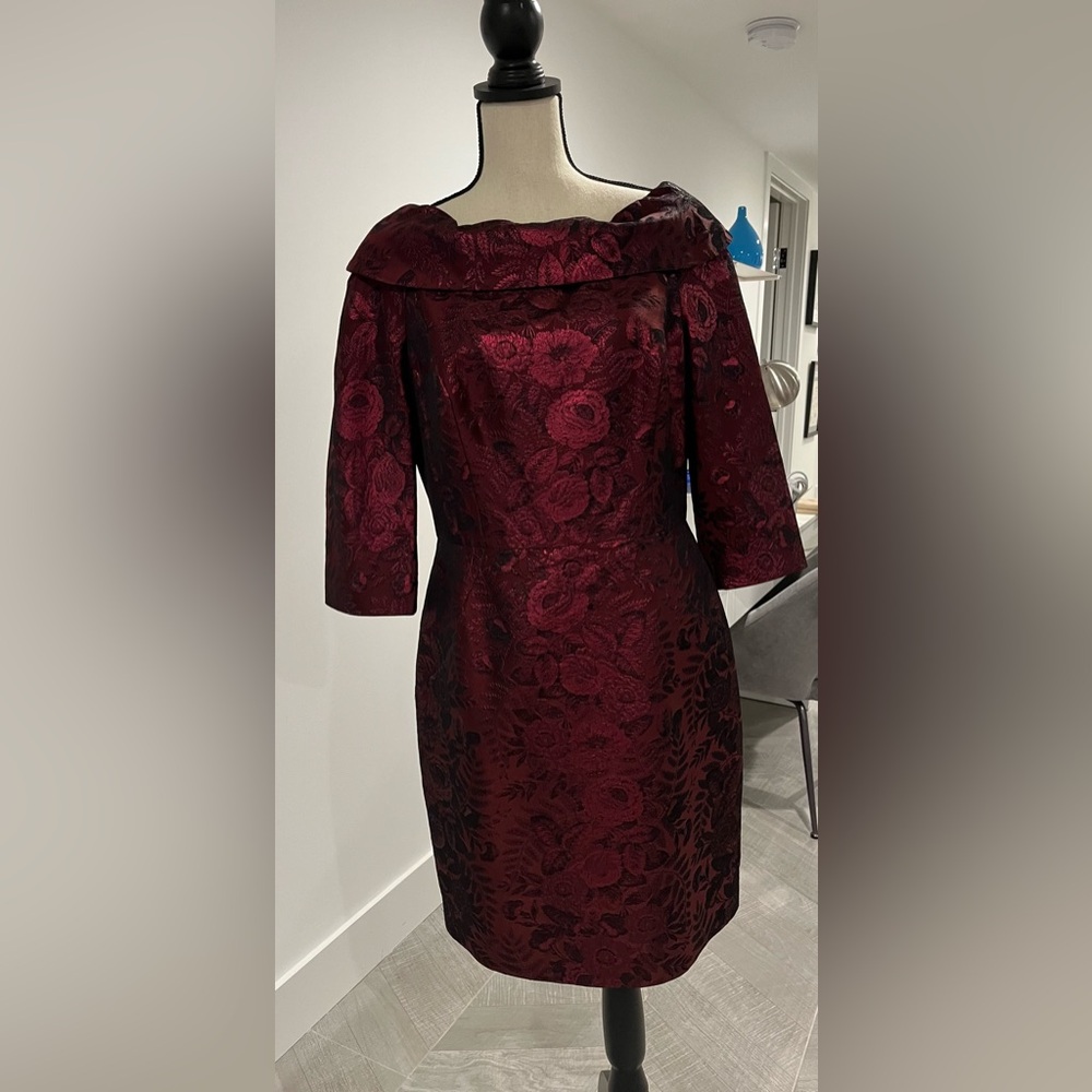 Carmen Marc Valvo Red Brocade Dress Cowl Neck 3/4 Sleeve